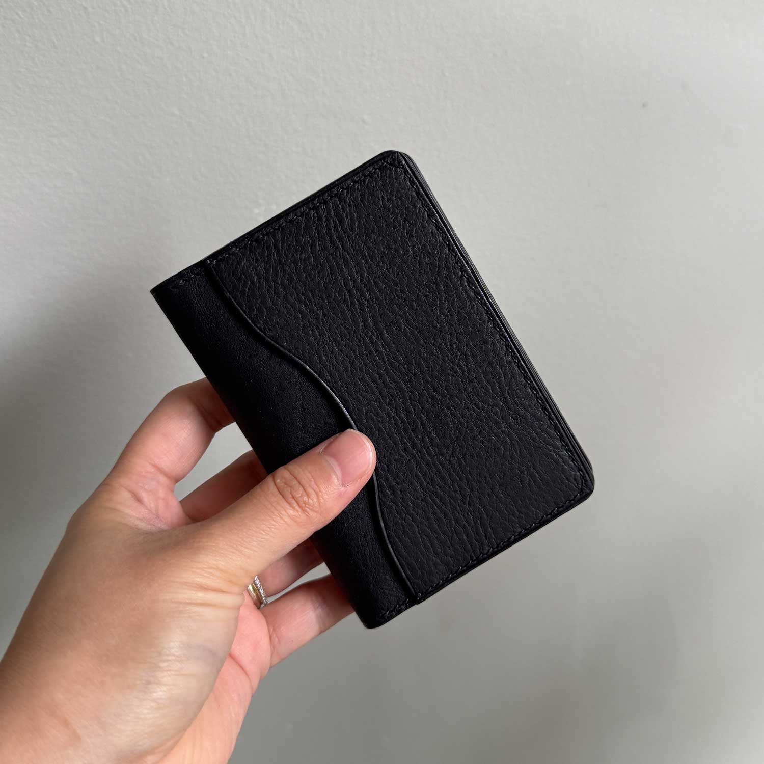 Flip Card Holder V1