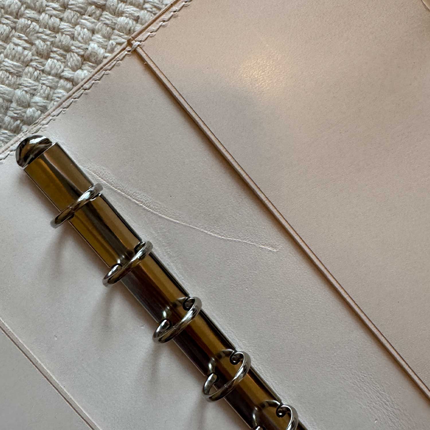 RTS: Pocket 11mm (Pebbled Natural & Natural Sand) with adjustable pen loop