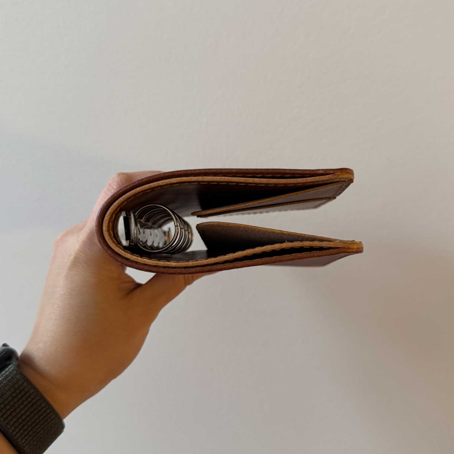 RTS: Mini 5 (20mm) with Back Pocket - Pebbled Cognac & Camel