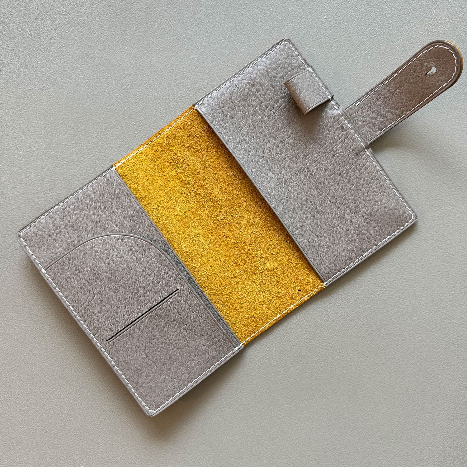 RTS: Moleskine Folio Cover Pocket (Pebbled Yellow & Pebbled Light Grey)