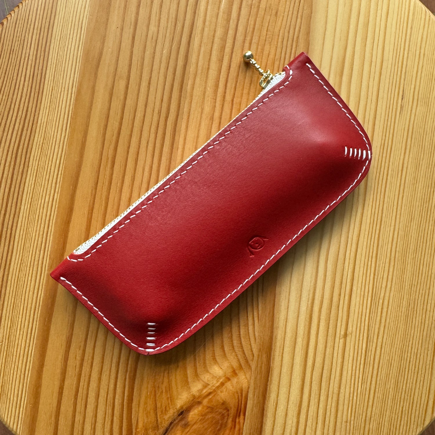 Corner Pen Case (Pebbled Red)