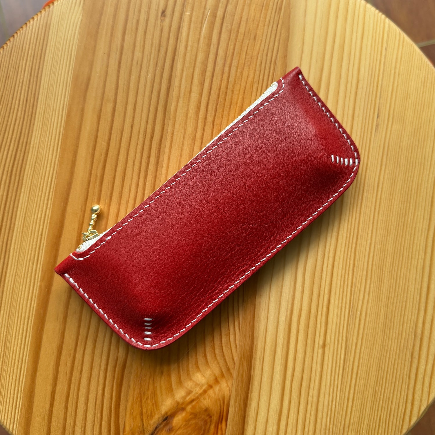 Corner Pen Case (Pebbled Red)