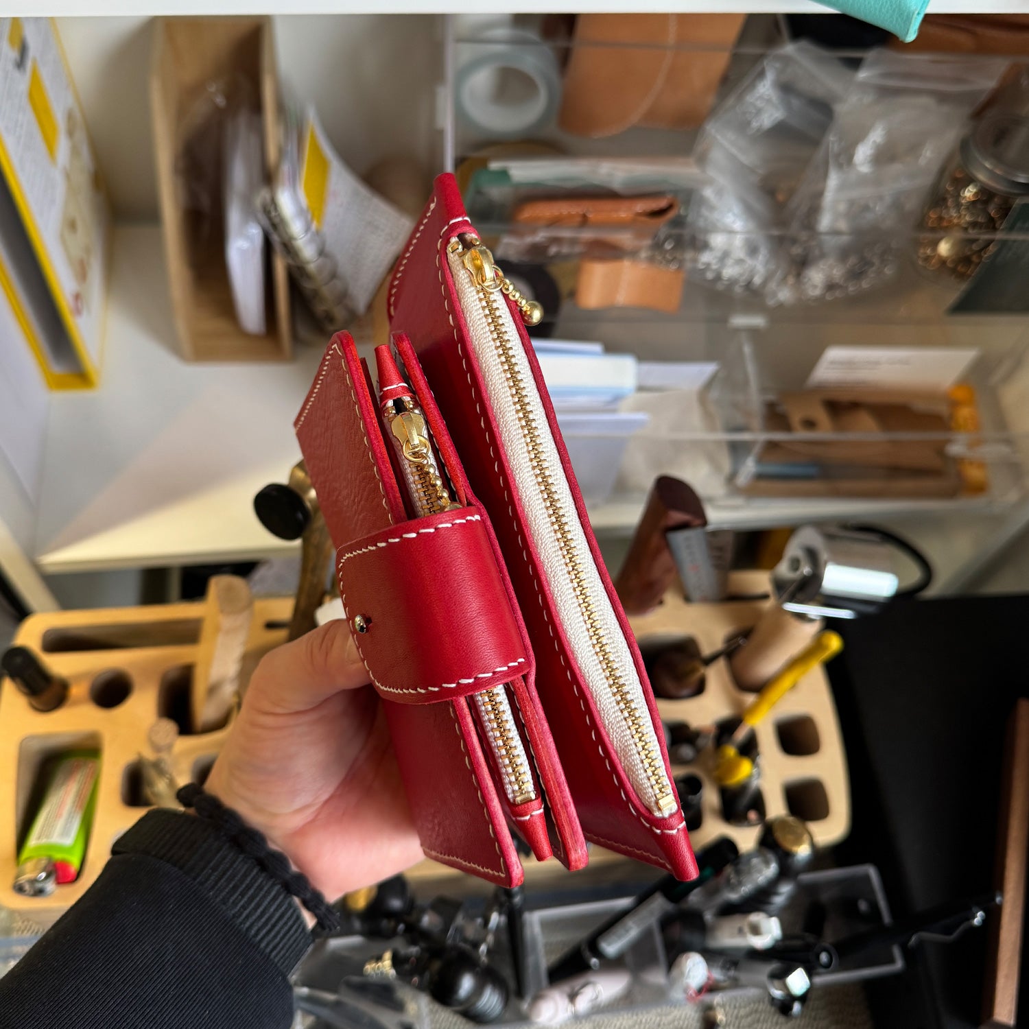 RTS: Traveler's Notebook Cover: Passport (Pebbled Red & Red)