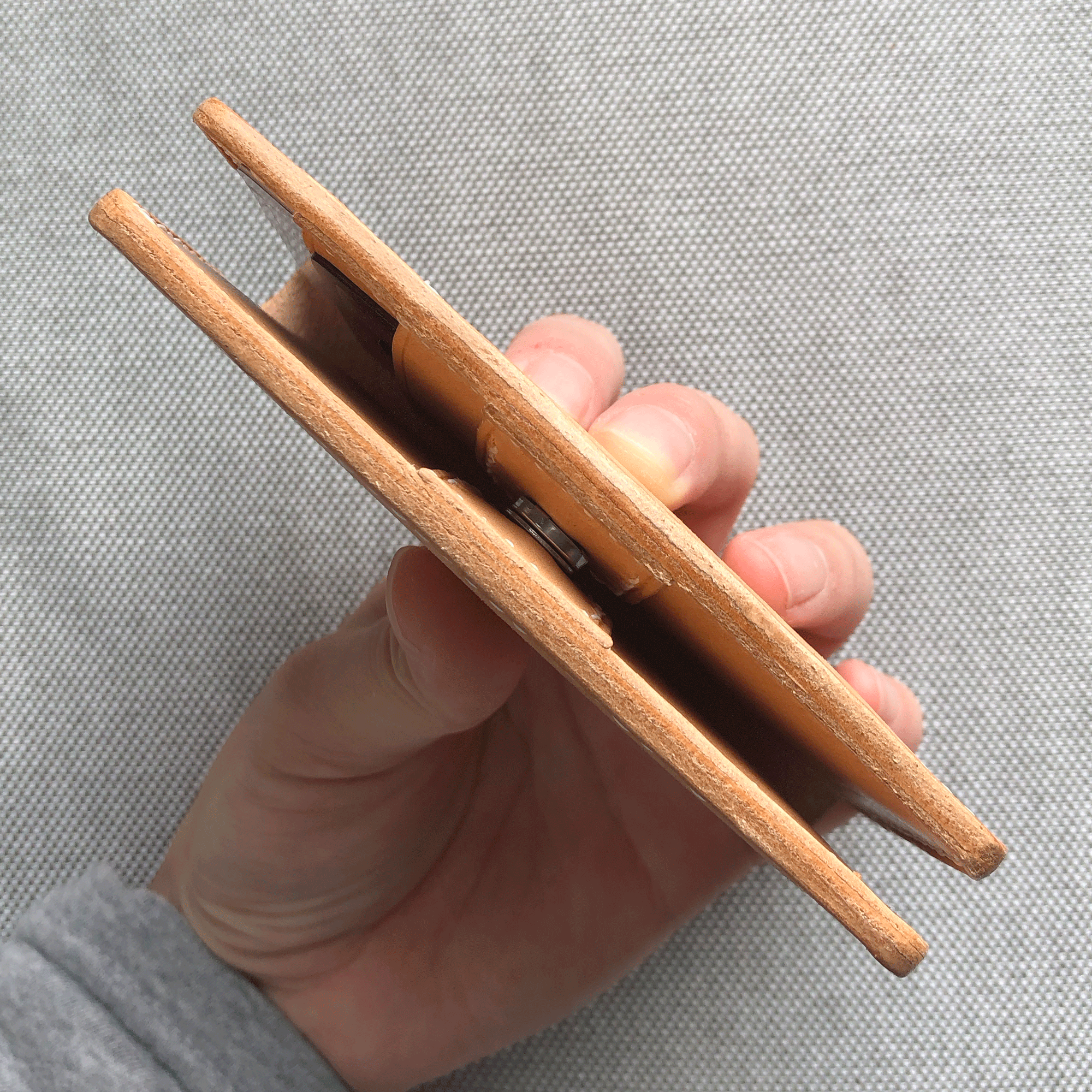 Flip Card Holder V1