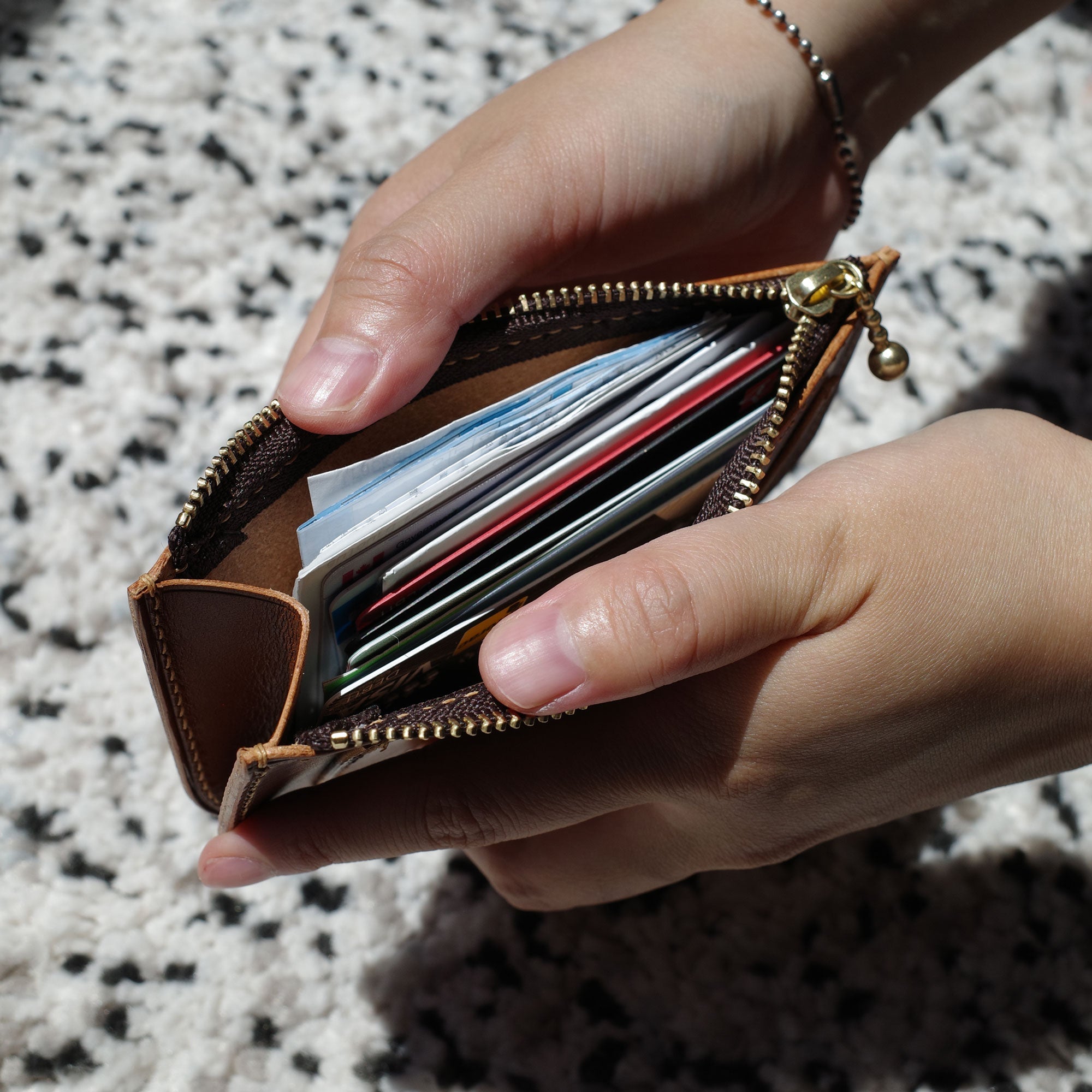 RTS: Simple Zipper Wallet (Brown & Camel)